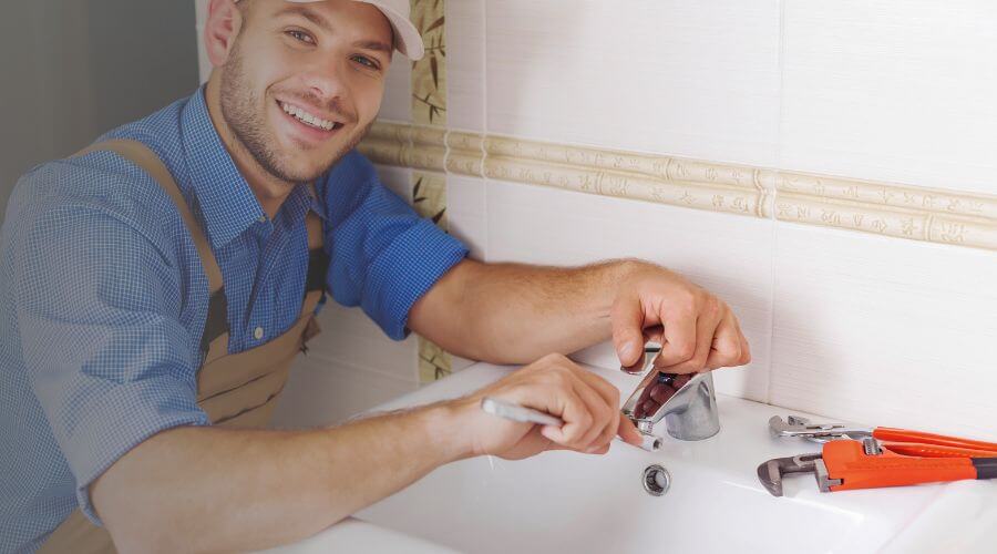 Kitchen Faucet Repair Service in Hartford, IA